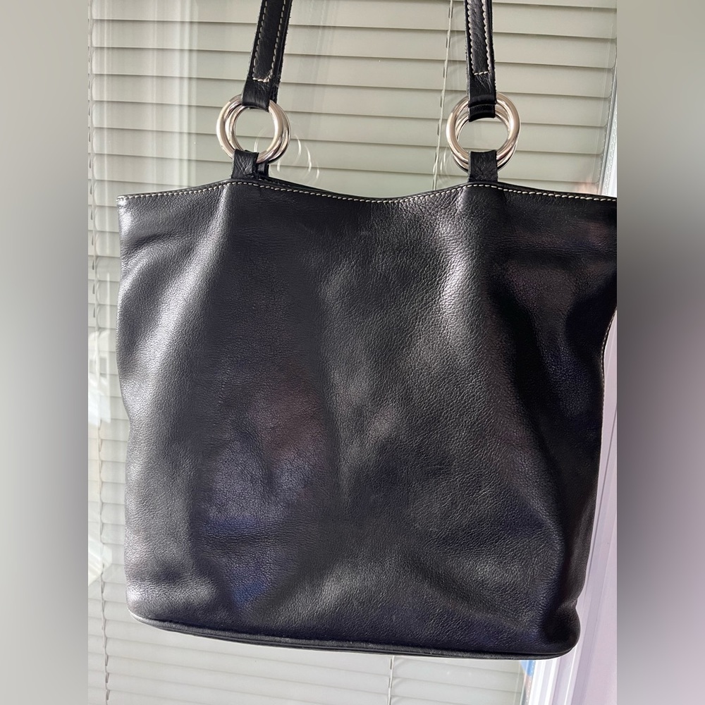 ROOTS VINTAGE LEATHER SHOULDER BAG